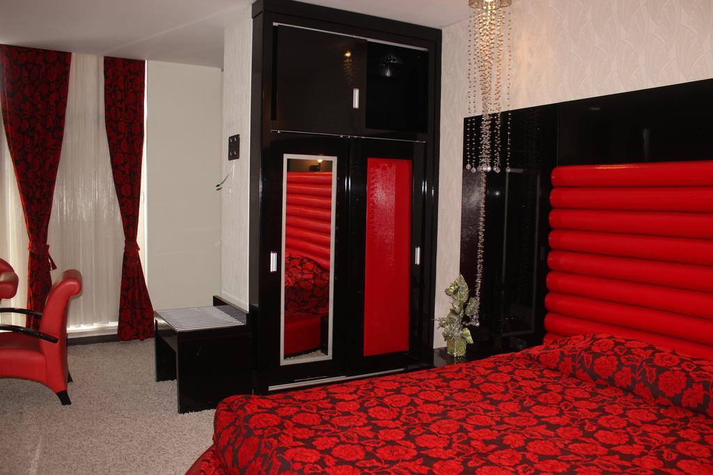 Akgol Hotel Шанлыурфа Экстерьер фото