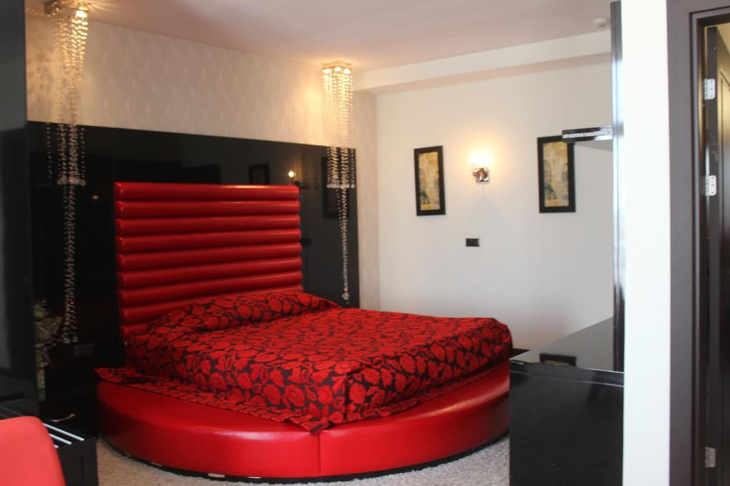 Akgol Hotel Шанлыурфа Экстерьер фото