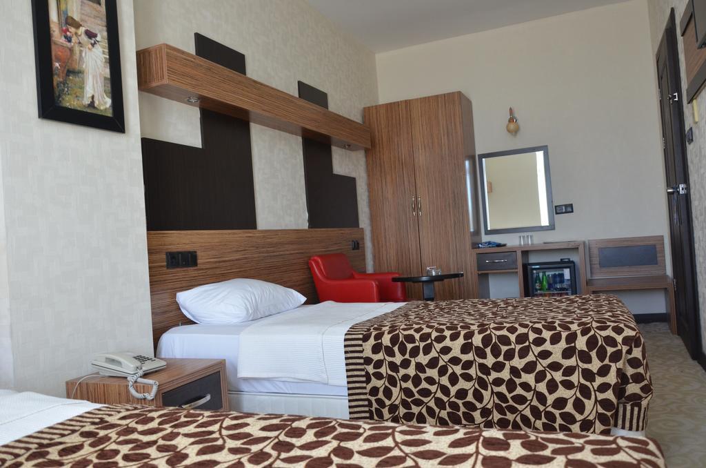 Akgol Hotel Шанлыурфа Экстерьер фото